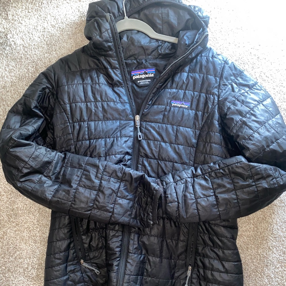 Patagonia nano Puff Hoodie